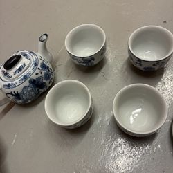 Porcelain Tea Set