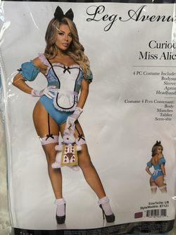 Alice in wonderland costume
