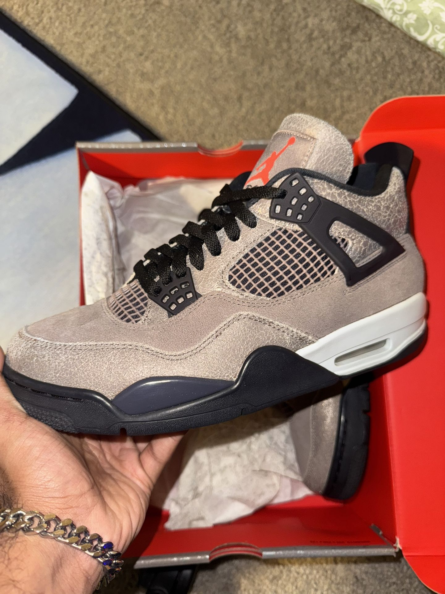 Jordan 4 Taupe Haze