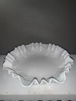 Imperial glass grape and leaf crimped bowl