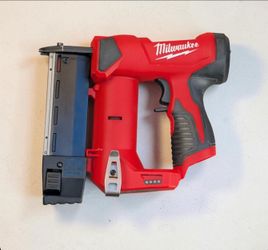 Milwaukee m12 23 gauge Pin nailer (2540-20). ❌Not Negotiable