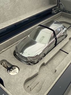 Collectible Chrome Model Car & Luxury Presentation Box