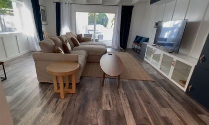 Ikea GRÖNLID couch with double chaise