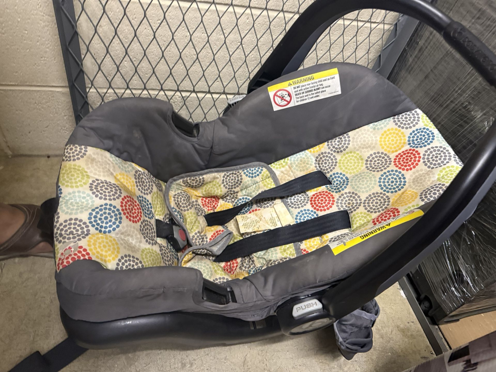 Baby Trend EZ Ride infant car seat