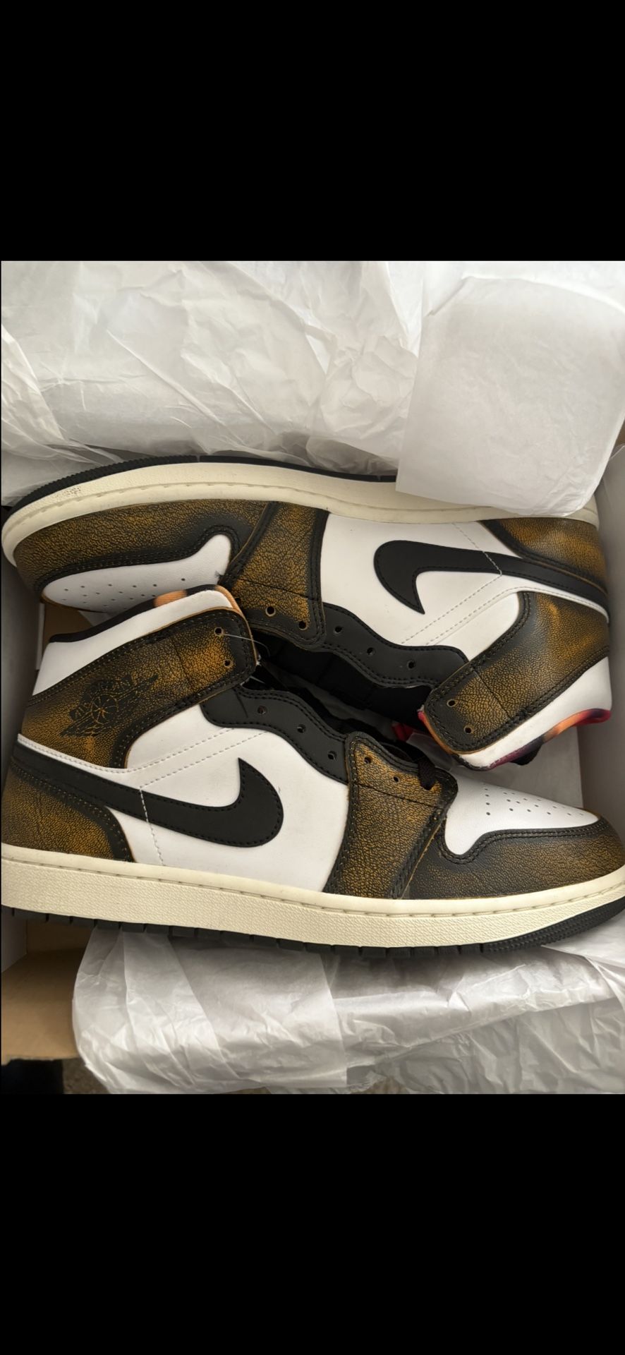 Size 11.5 [DQ8417-071] Mens Air Jordan Retro 1 Mid SE 'Orange Wear Away