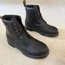 Dr. Martens 1460 Waterproof (US Mens 11)