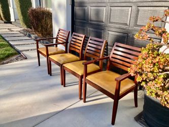 Midcentury style wooden chairs (set of 4)
