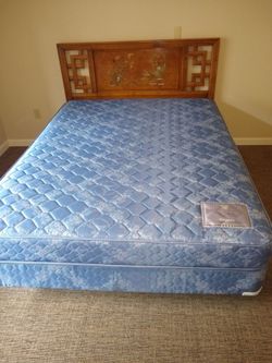 Queen Bed