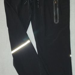 Mens Sz L Dip Black Jogger Pants, Worn Once, in Like New Condition With No Flaws Noted 