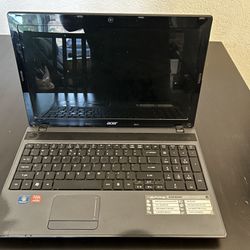 Used Acer Aspire 5250-BZ467 15.6" Laptop Win10 + AC adapter Works great