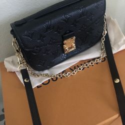 Louis Vuitton Bag Authentic 