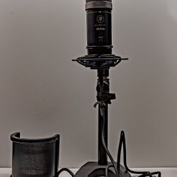 Mackie EM-91CU+ Microphone W/ Aokeo Pop Filter & Desk Stand W/ Weighted Stand