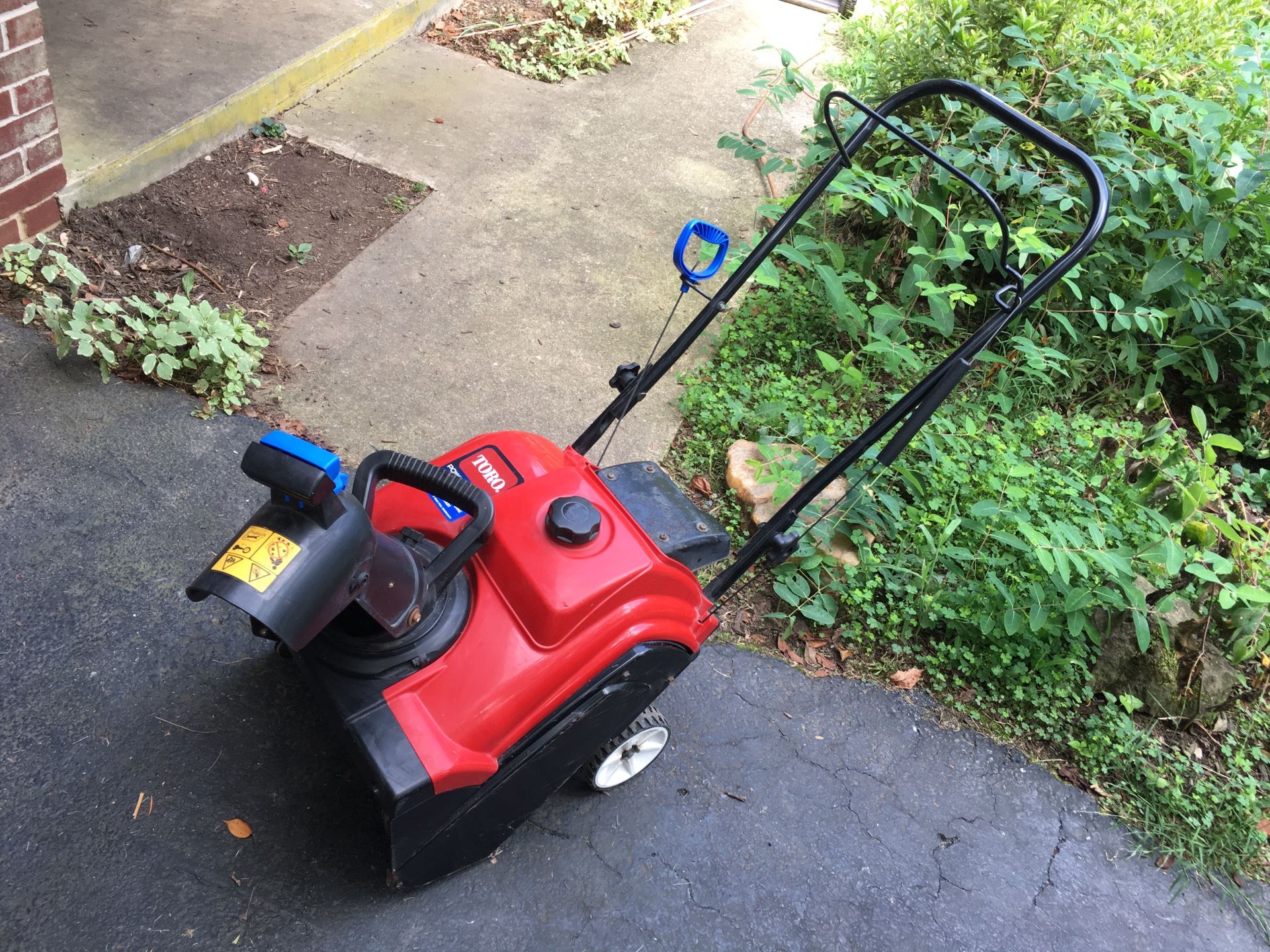 Toro power clear 418ZE snowblower
