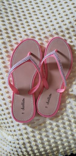 Ladies Coral Colored Flip Flops With Bling