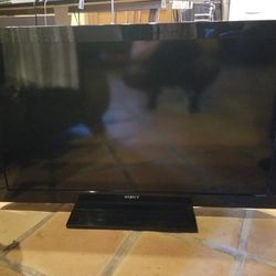 Sony LCD Digital TV w/Sony Home Theater System