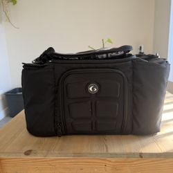 Multi-compartment Six Pack Cooler Bag