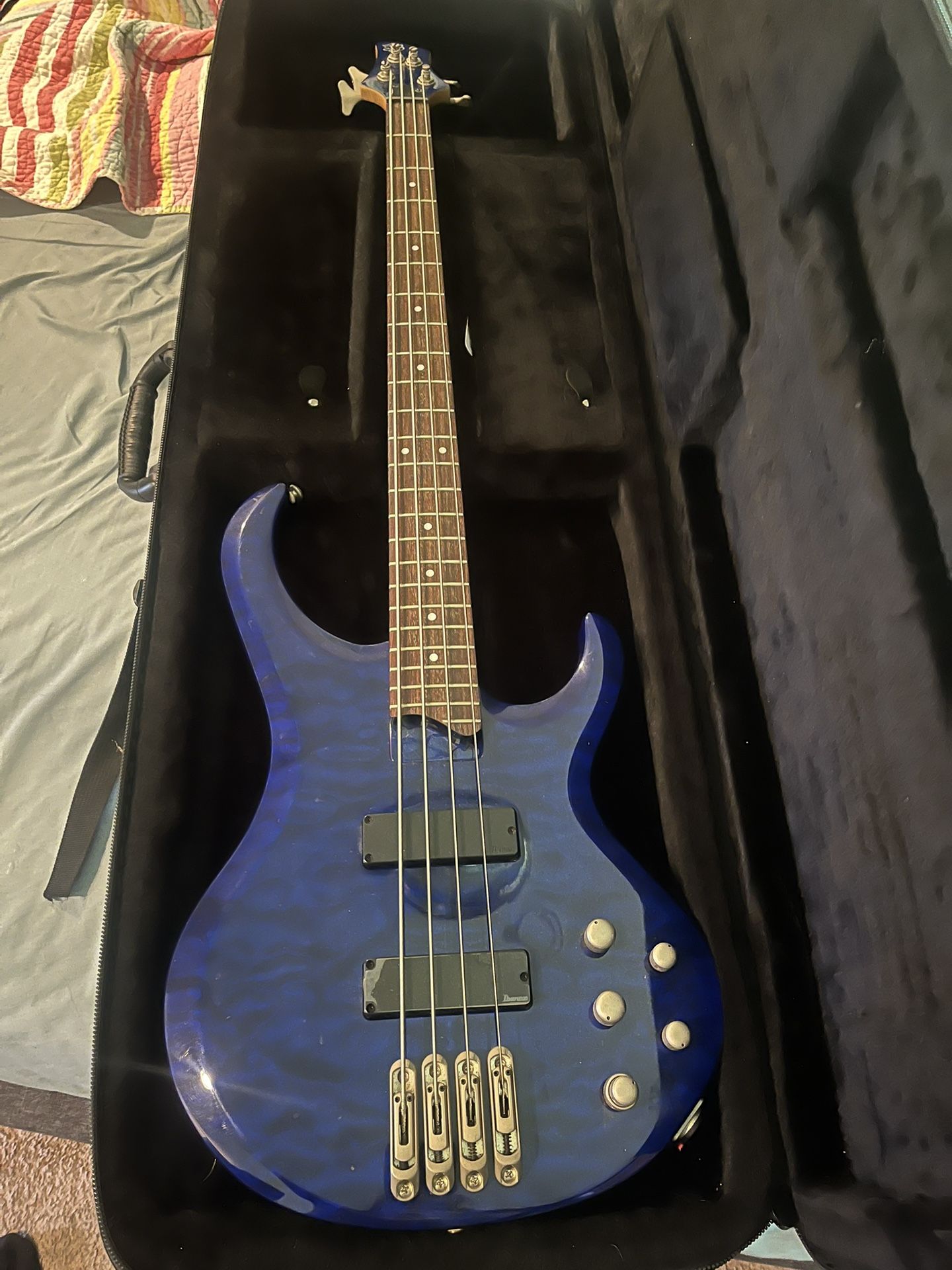 Ibanez Bass