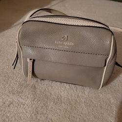 *Small Kate Spade Purse 