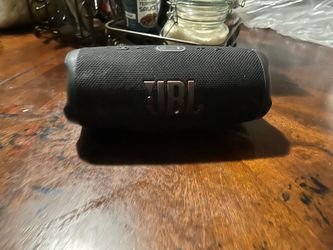 JBL speaker Bluetooth