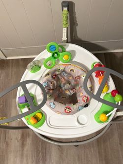 Baby activity jumper