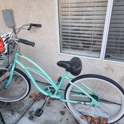 Beach Cruiser Bike