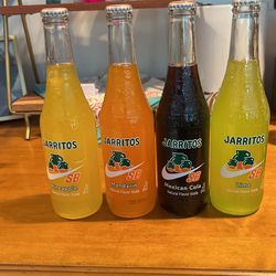 Jarritos Nikes Special Bottles