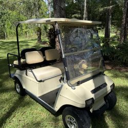 CLUB CAR GOLF CART 4 SEATER!! RUNS AND DRIVES GREAT!!