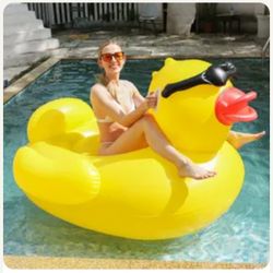 Huge Duck Float