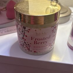 Bath Salt Like Brand New Never Used 