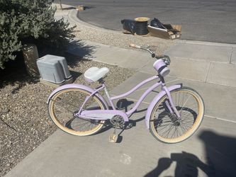 Girls bike