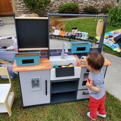Kidskraft Kitchen