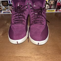 Preowned 2017 Jordan 12s bordeuax size 17