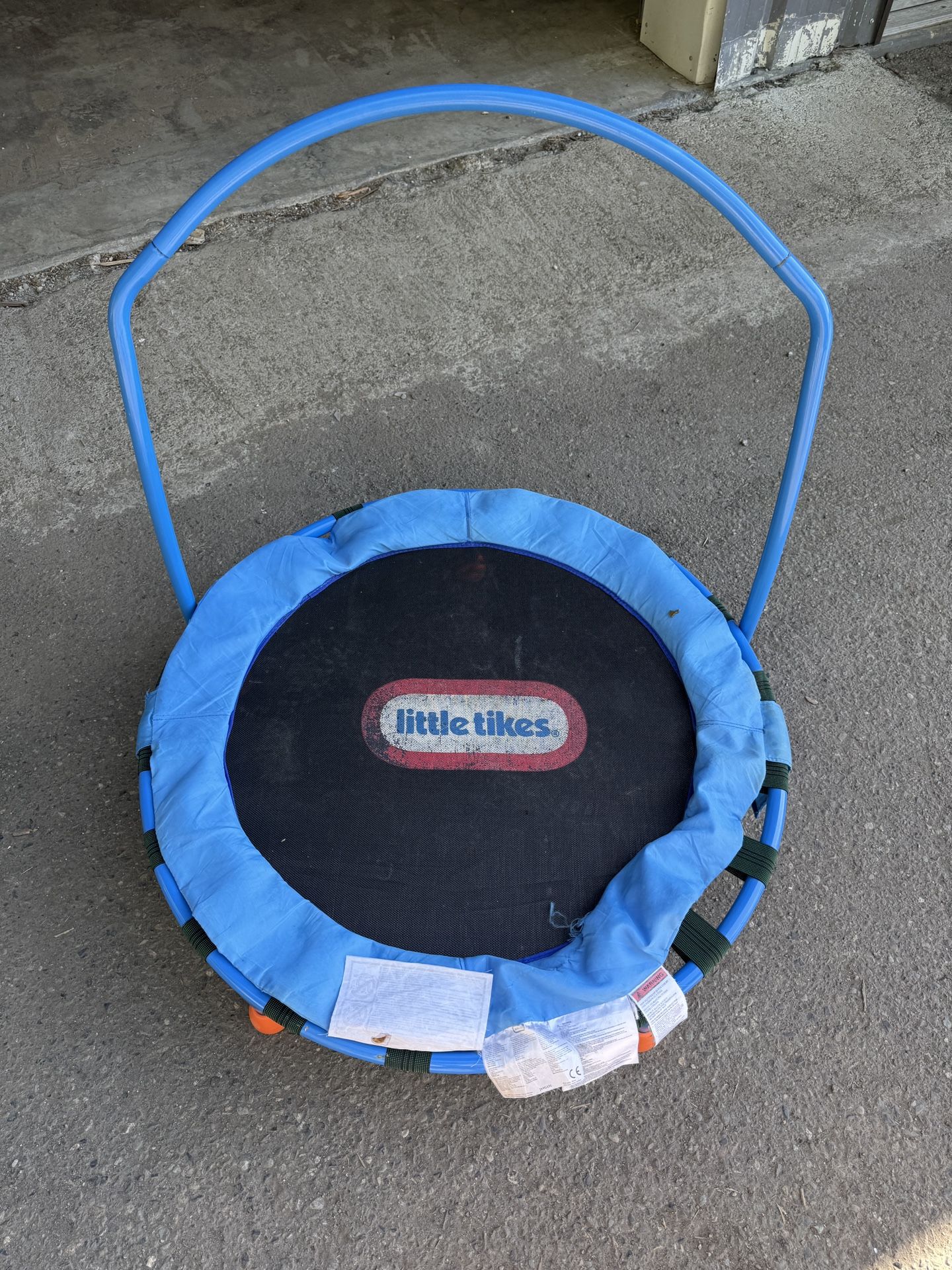 Trampoline