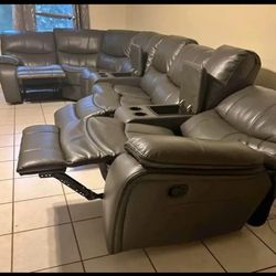 *Floor Model Special!!!*---Madrid Gray Leather Reclining Sectional Sofa---Delivery/Store Pickup Available!!!🤠