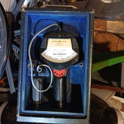 Vintage GE HROD Handheld Tachometer7Vintage GE HROD Handheld Tachometer