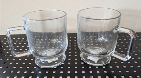2 Mugs, New