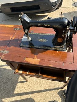 Singer Sewing Machine