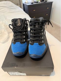 Reebok Question “black vector blue” size 10