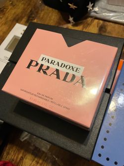 Paradoxe perfume
