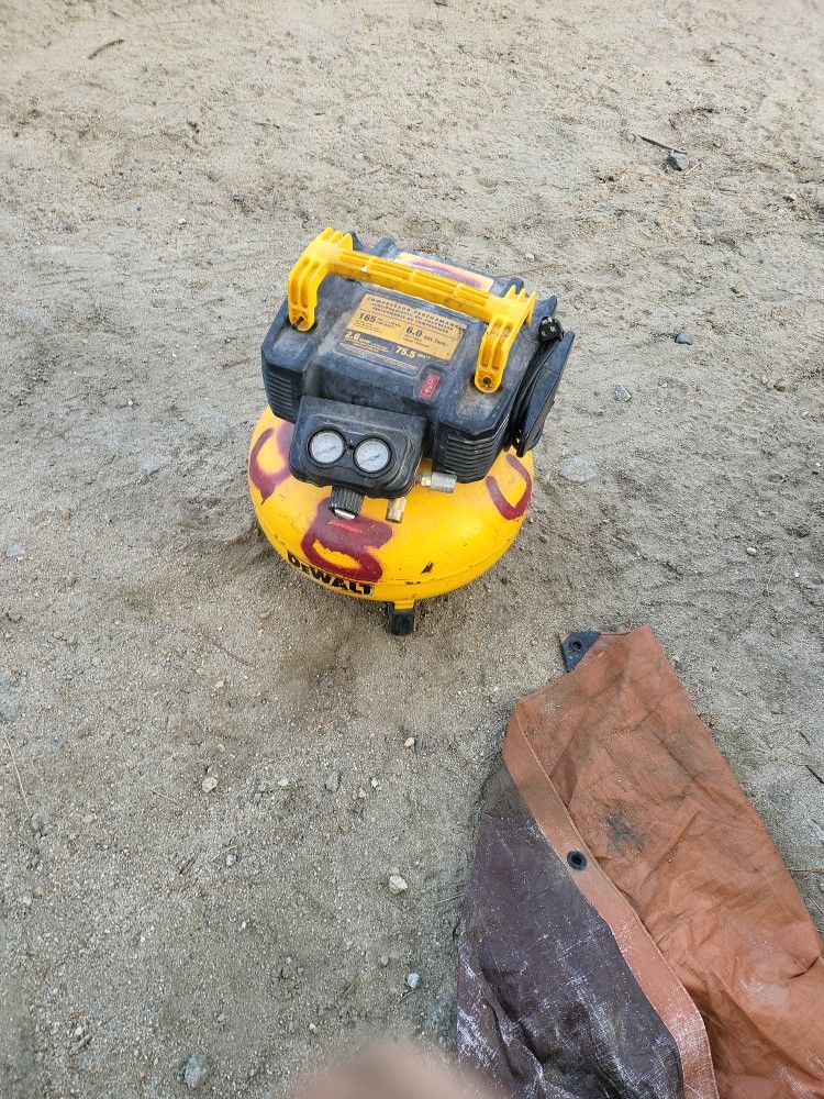 Dewalt Compressor