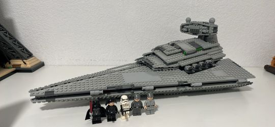LEGO Star Wars Imperial Star Destroyer 75055(support your offers!)