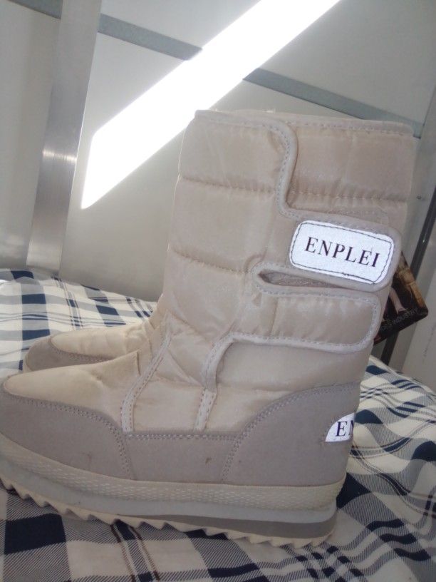 Winter Boots