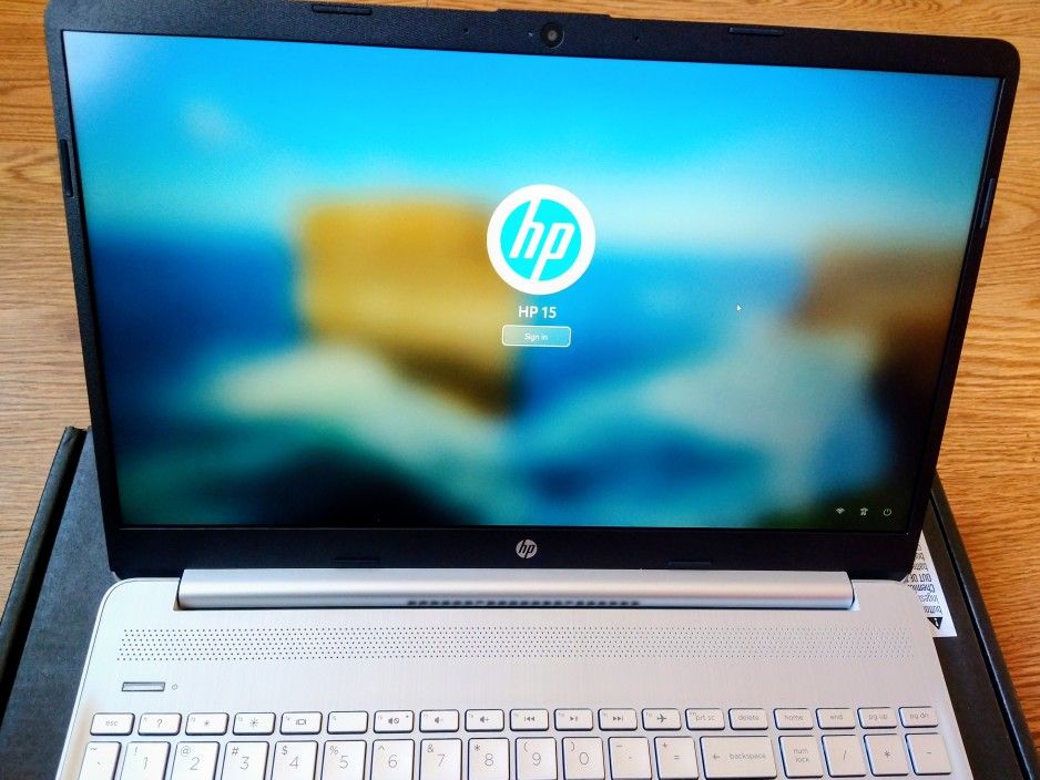 HP 15 Intel i5 11th Gen/Iris Xe Graphic/512GB SSD/16GB RAM with Adobe Suite 2025