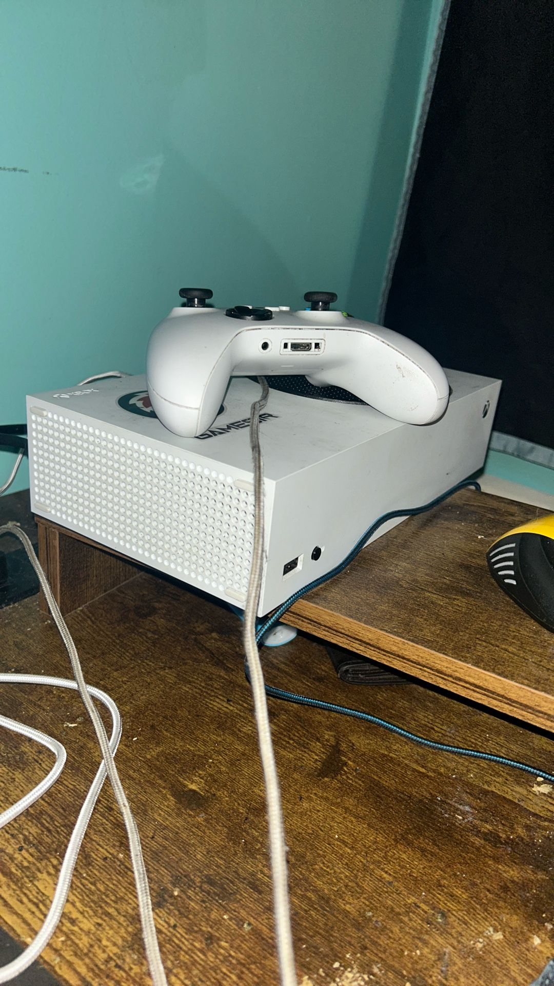 Xbox S Used Good Condition 