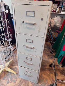 HON 4-Drawer Metal Filing Cabinet 15x25x52