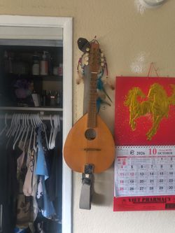 A gusto guitar one string missing
