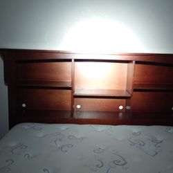 Queen Bed w/ Drawers & Shelves
