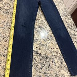 7 for all mankind jeans Roxanne  Size 31 Slim Fit