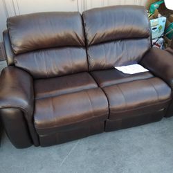 Leather Couch With Power Recliners