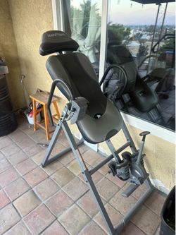 Innova advanced heat and massage inversion table